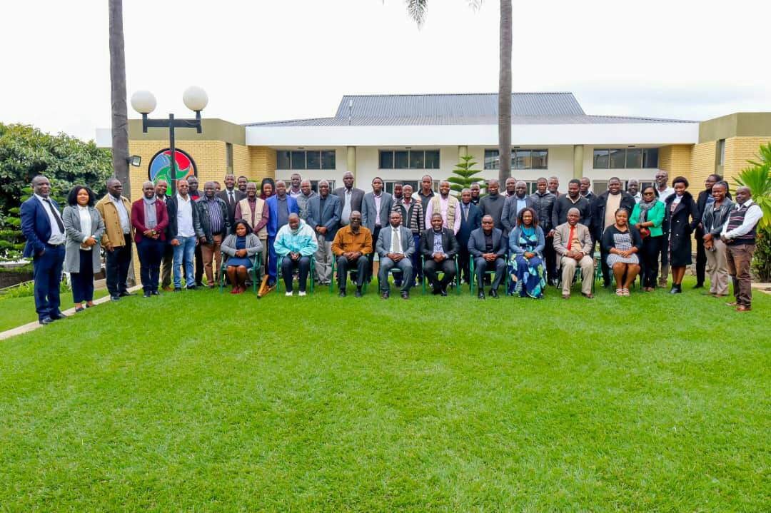 Fostering Good Governance